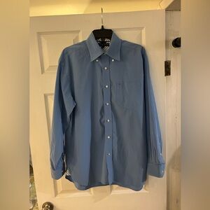 Tommy Hilfiger Men’s Crisp Blue Button Down Dress Shirt - Office Wear - M